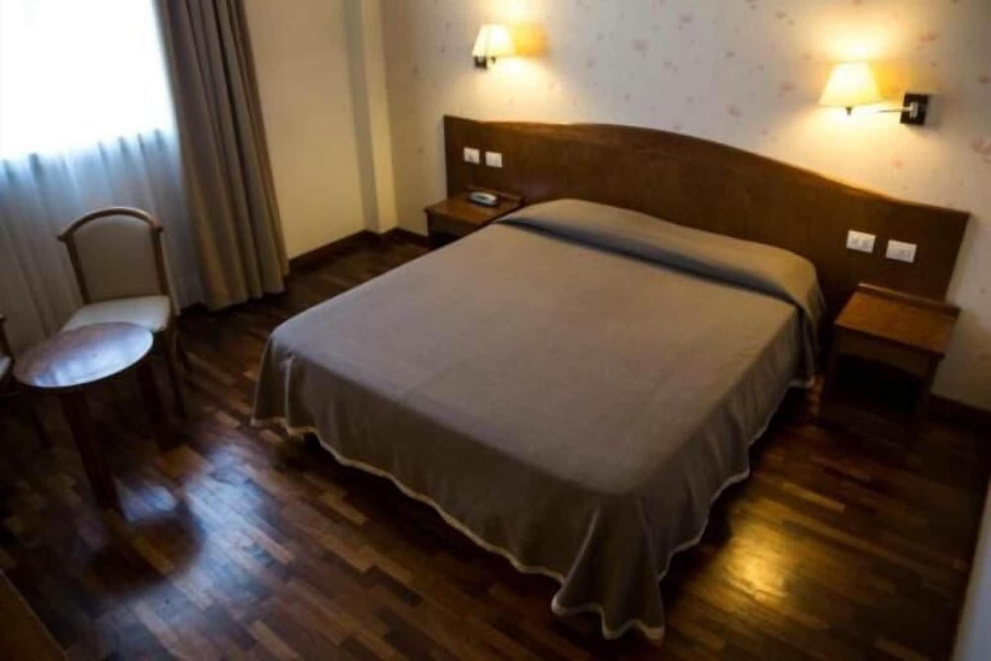 Hotel Datini Prato  Ngoại thất bức ảnh